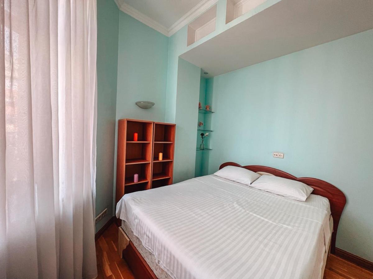 Apartments Rentals Ukraine On Kreshchatik Kiev Eksteriør billede