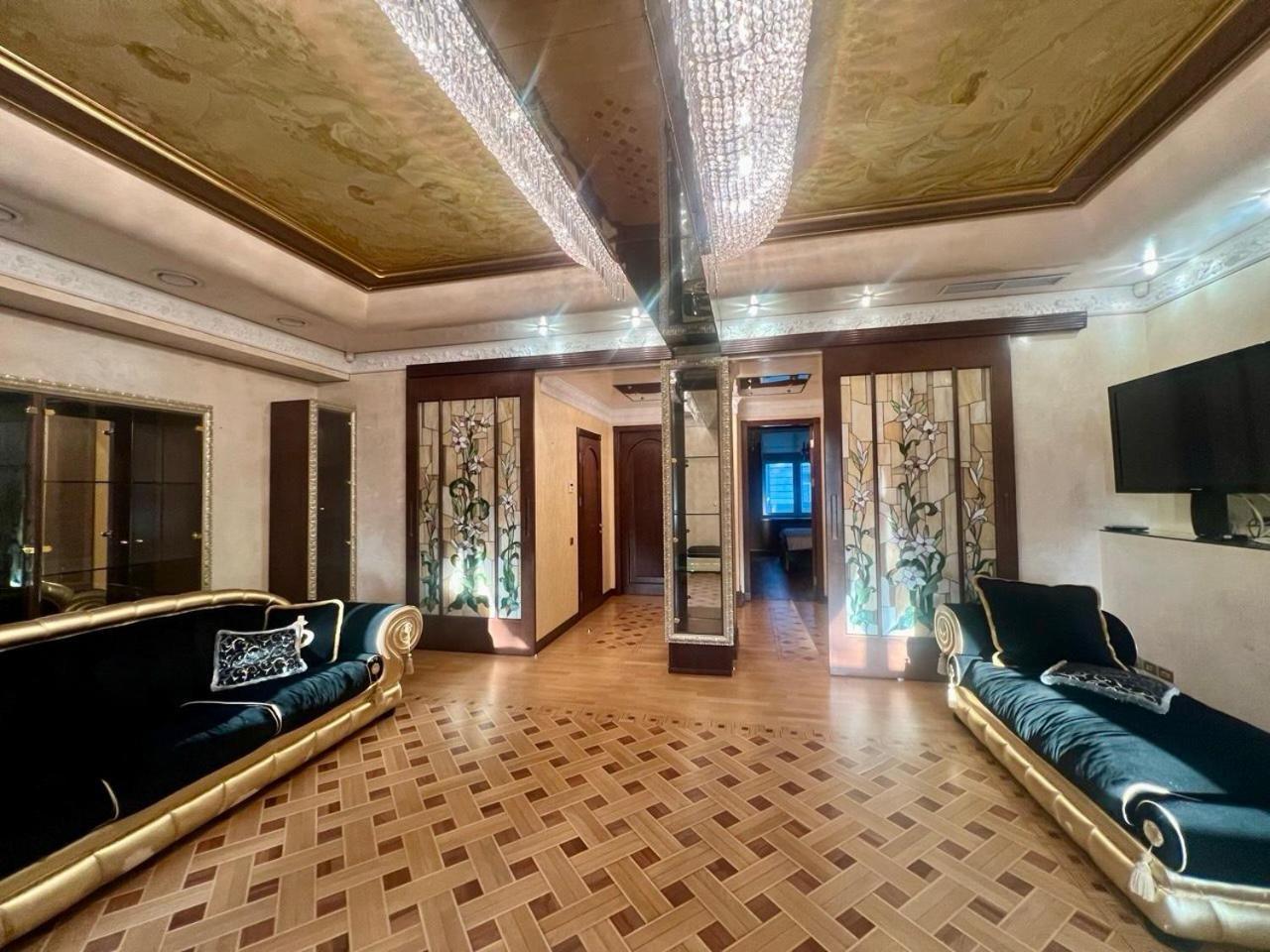 Apartments Rentals Ukraine On Kreshchatik Kiev Eksteriør billede